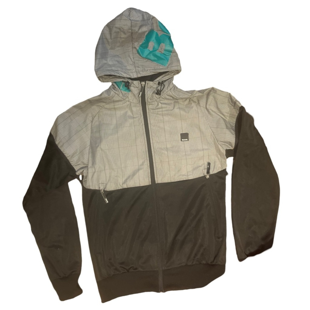 Bench zip up hooded jacket size Small